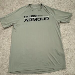 Under Armour Men's T-shirt